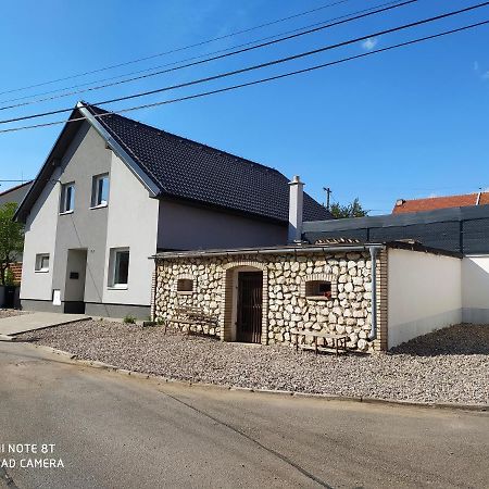 Vila pod Majákem Přítluky Exteriér fotografie