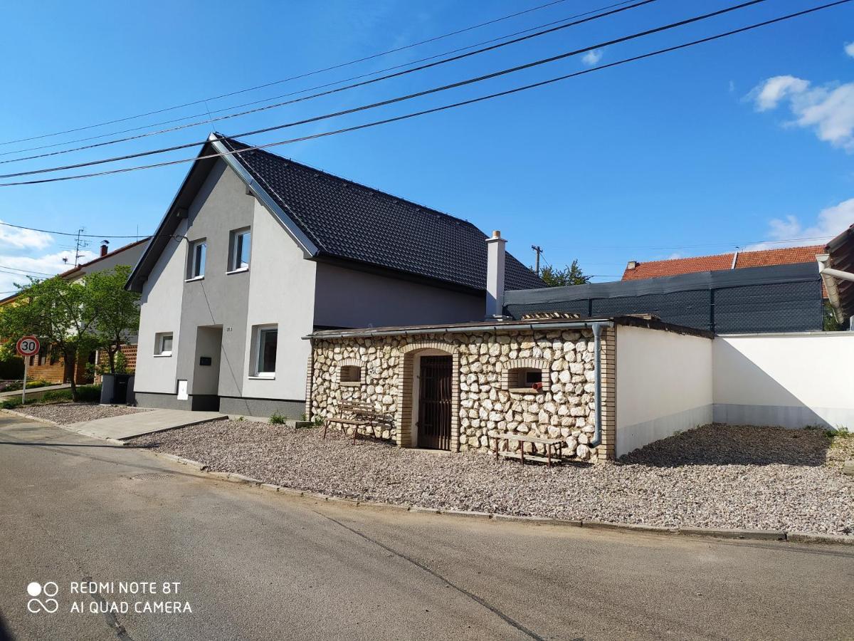 Vila pod Majákem Přítluky Exteriér fotografie