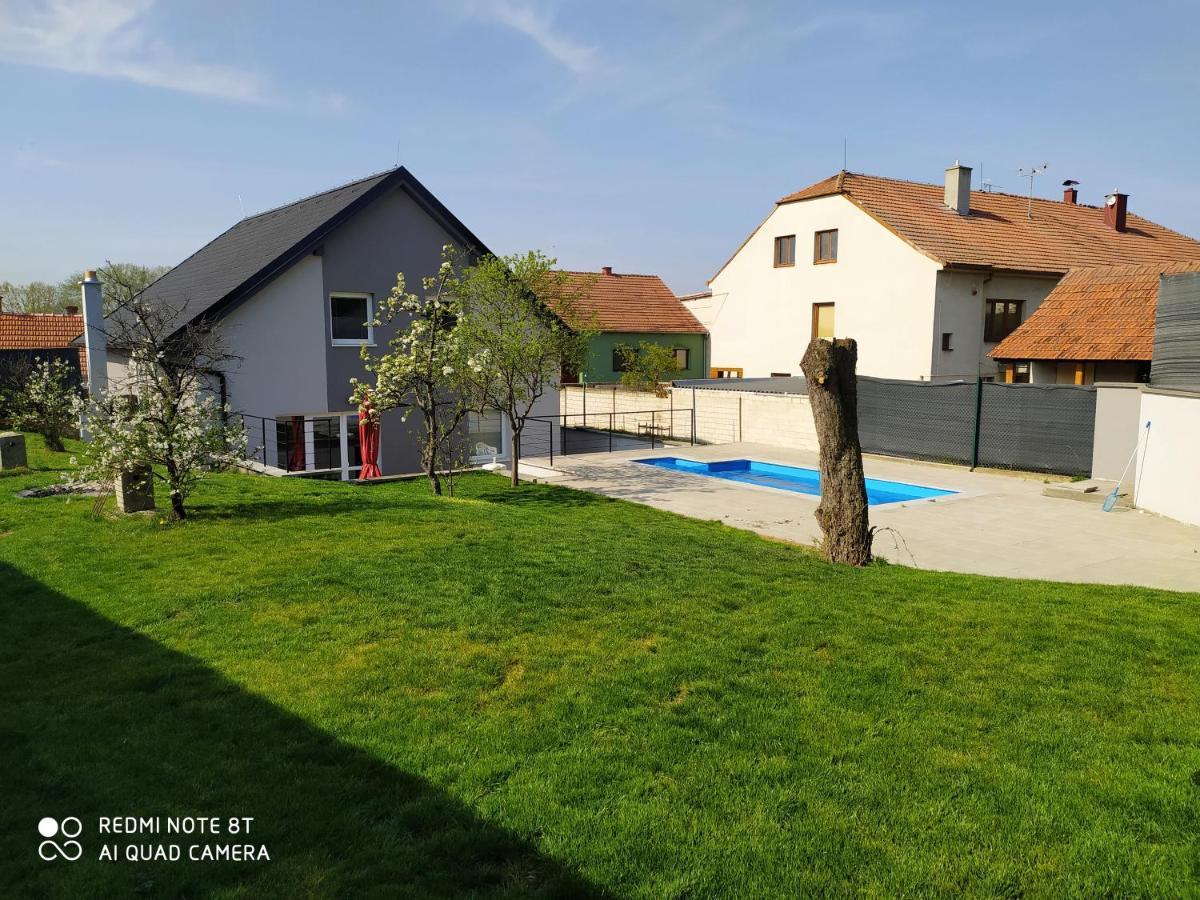 Vila pod Majákem Přítluky Exteriér fotografie